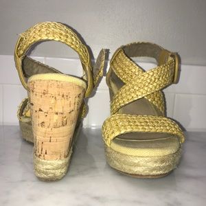 BARE TRAPS HEEL SANDAL